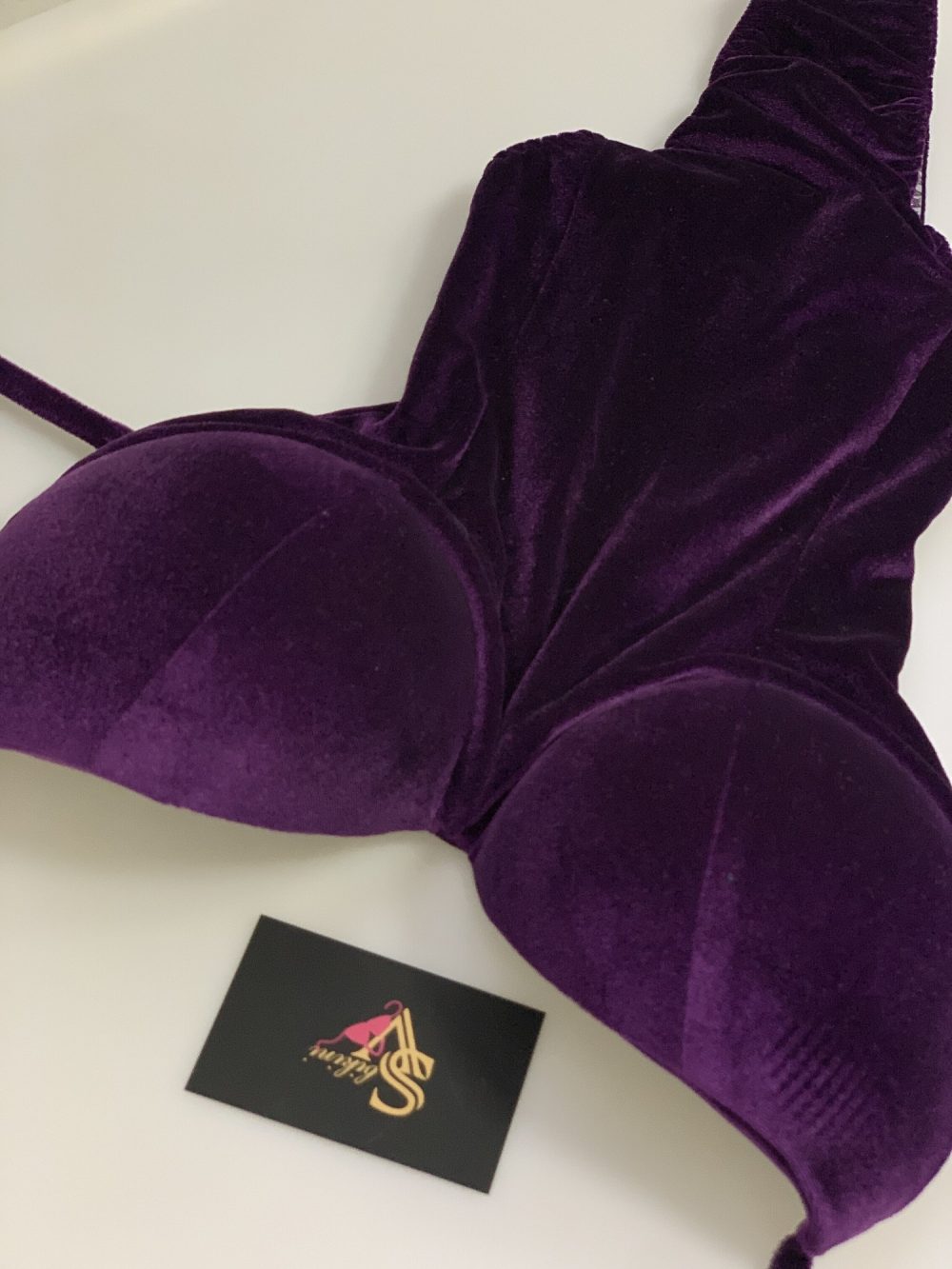 Aubergine velvet base - Image 1