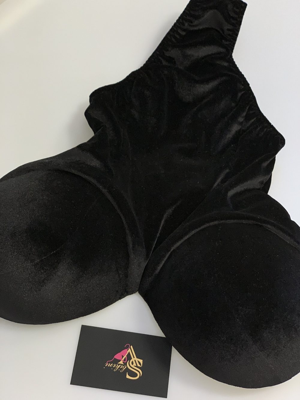 Black Velvet Base - Image 1